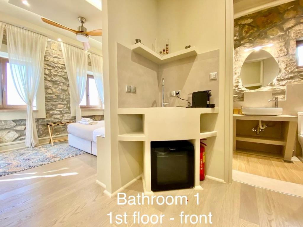 Villasonboard Rock Villa 3 Bed, 3 Bath, Jacuzzi, Seaside Эрмиони Экстерьер фото